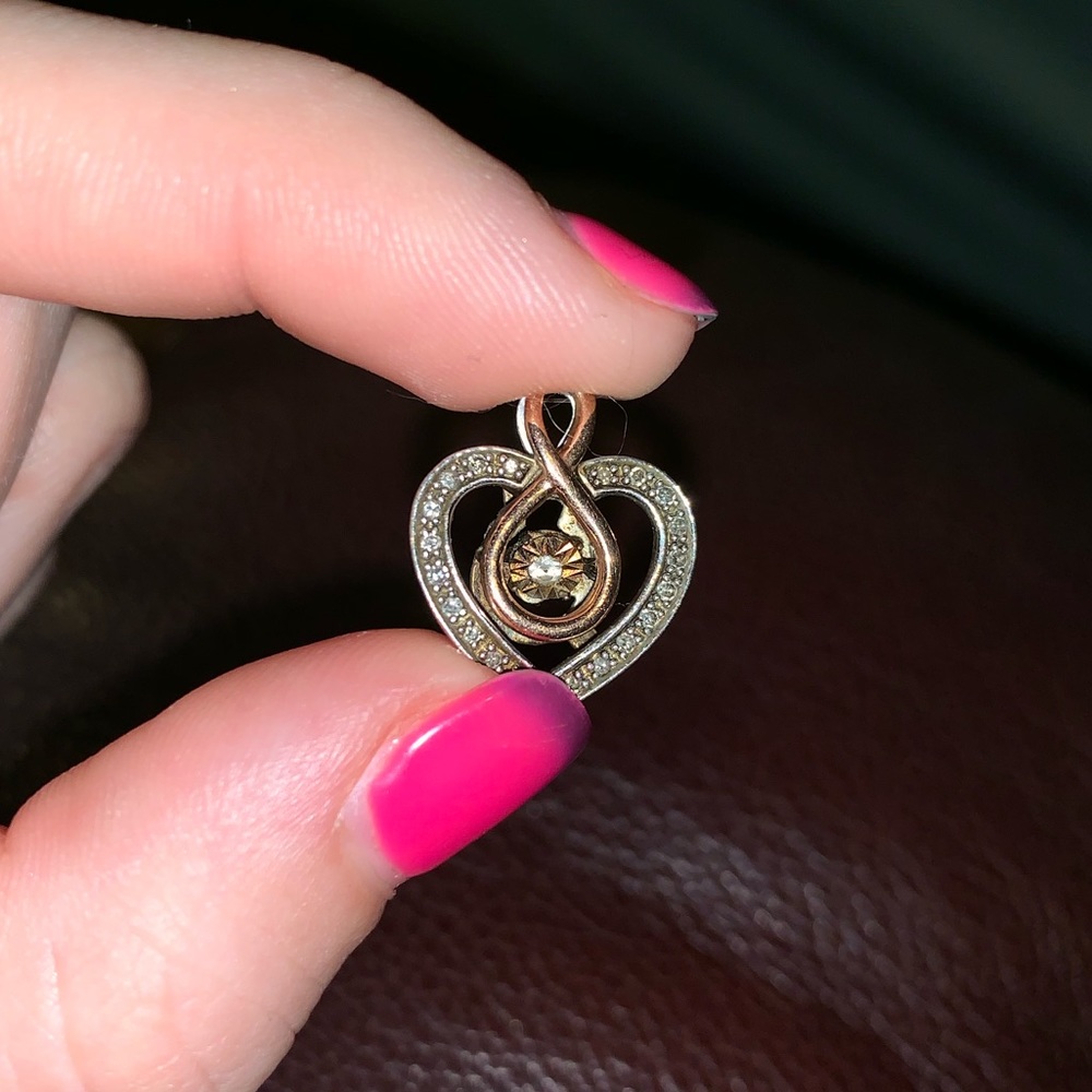 Diamonds in Rhythm -Kay Pendant